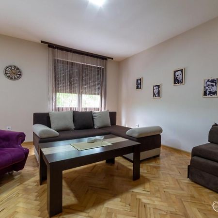 Apartmani Nina S Баина-Башта Экстерьер фото