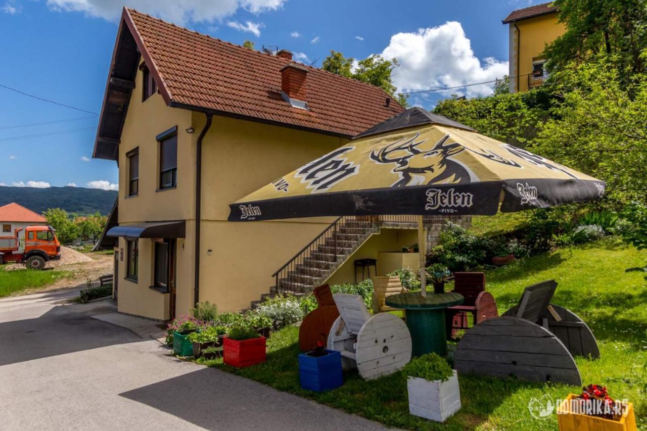 Apartmani Nina S Баина-Башта Экстерьер фото