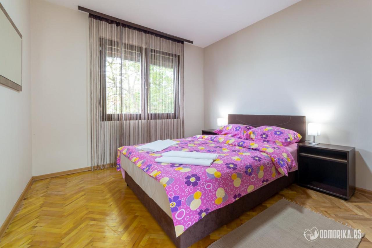 Apartmani Nina S Баина-Башта Экстерьер фото