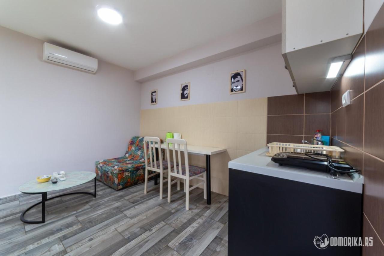 Apartmani Nina S Баина-Башта Экстерьер фото