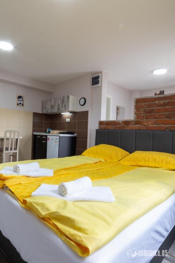 Apartmani Nina S Баина-Башта Экстерьер фото