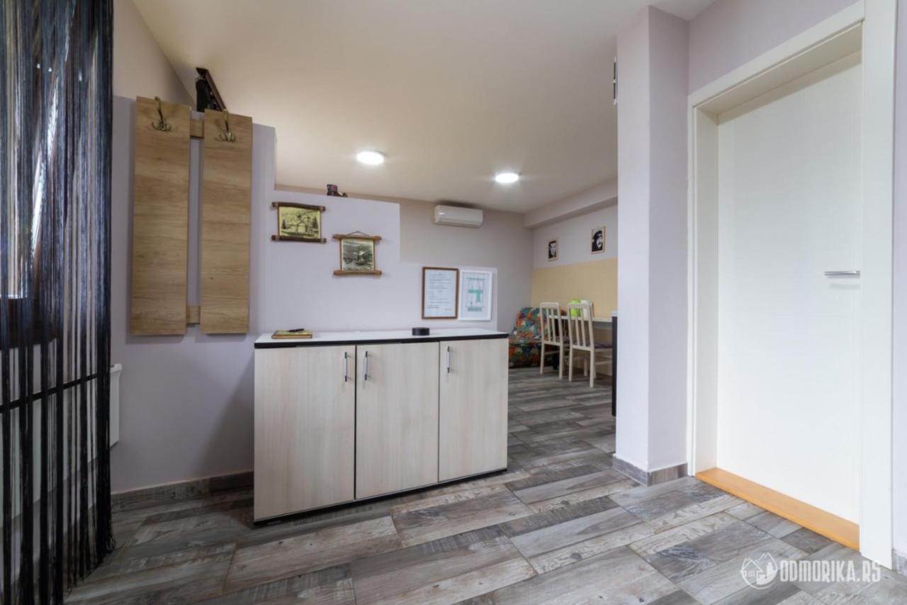 Apartmani Nina S Баина-Башта Экстерьер фото